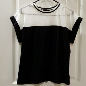 Mesh paneled boxy top
